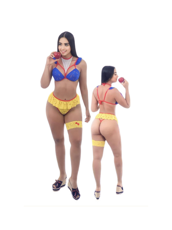 Plug Cola Cristal - 2025-09-24T181842.952